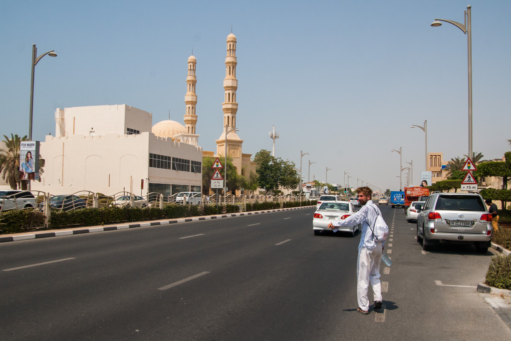 autostop w emiratach